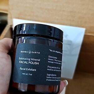 Bambu Earth Facial Polish
